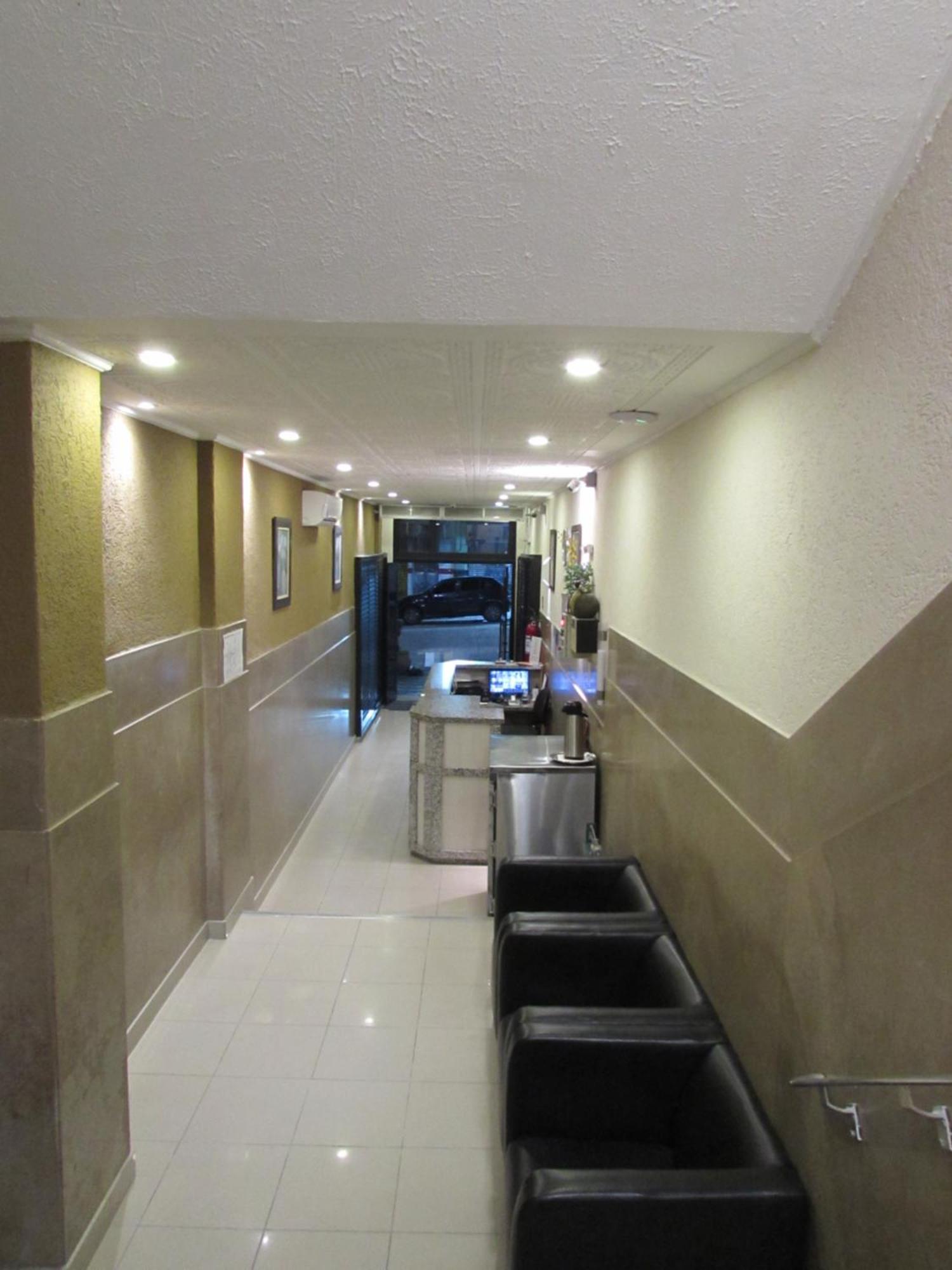 Hotel Salomão - Próximo a 25 de Março, Bom Retiro, Brás e Rua Santa Efigênia, a 2 minutos do Mirante Sampa Sky e pista de Skate Anhangabaú São Paulo Exterior foto